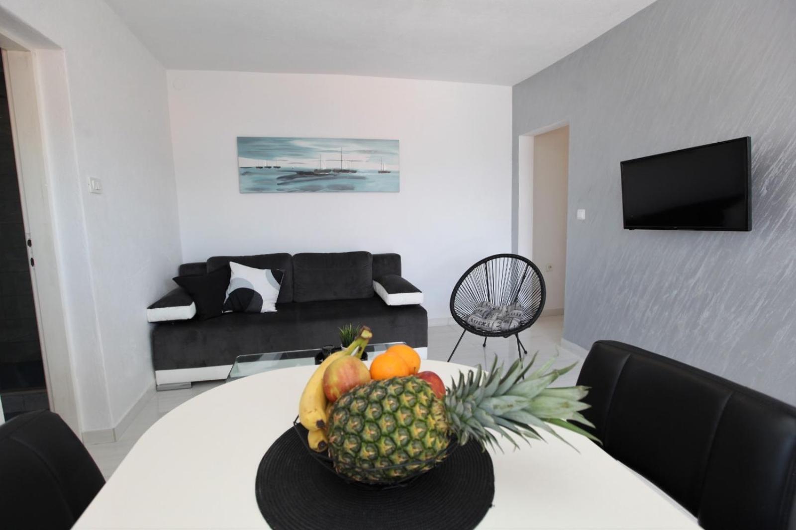 Apartment With Terrace And Sea View - Lucic Trogir Luaran gambar